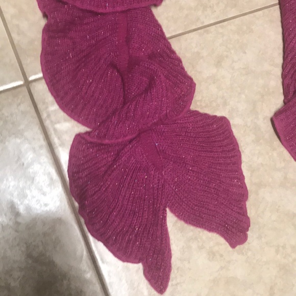 Collection Eighteen Miami Pink Acrylic Scarf - Picture 3 of 5